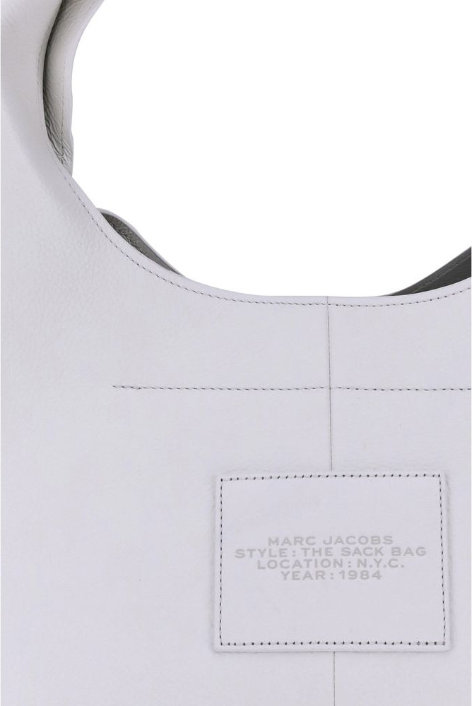 The Marc Jacobs yengil sumkasi
