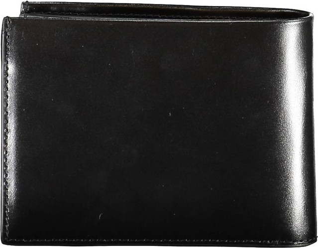 Calvin Klein sumkasi