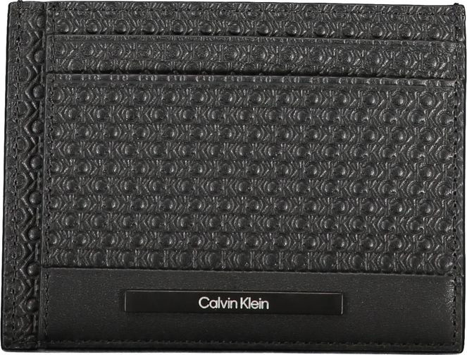 Calvin Klein sumkasi