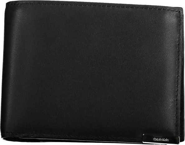 Calvin Klein'dan sumka