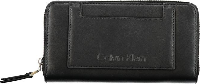 Calvin Klein sumkasi