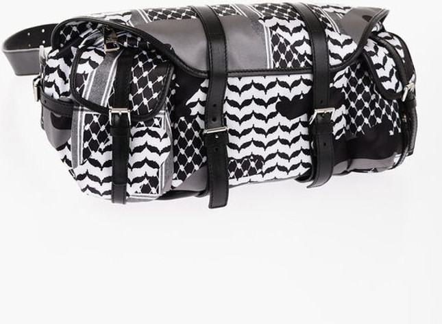Сумка Neil Barrett с узором KEFIAH Maxi Bum Bag