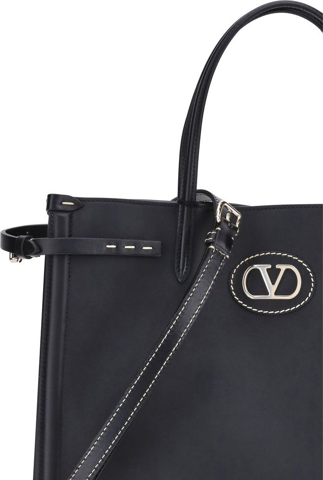 Handbag Valentino Garavani Antibes