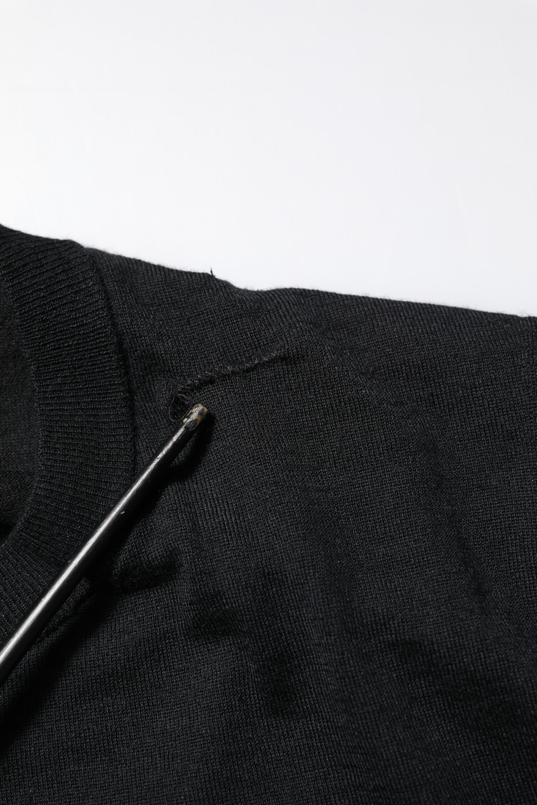 Qora Cashmere Yumaloq Yengil T-shirt Dolce & Gabbana