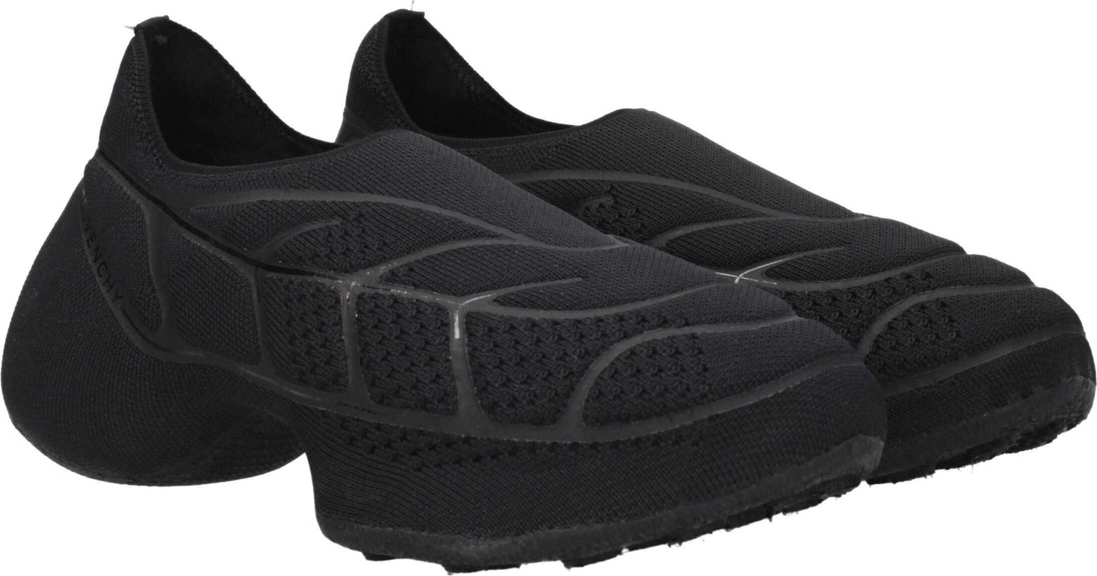 Givenchyning qora matodan tikilgan slip-on mokasinlari