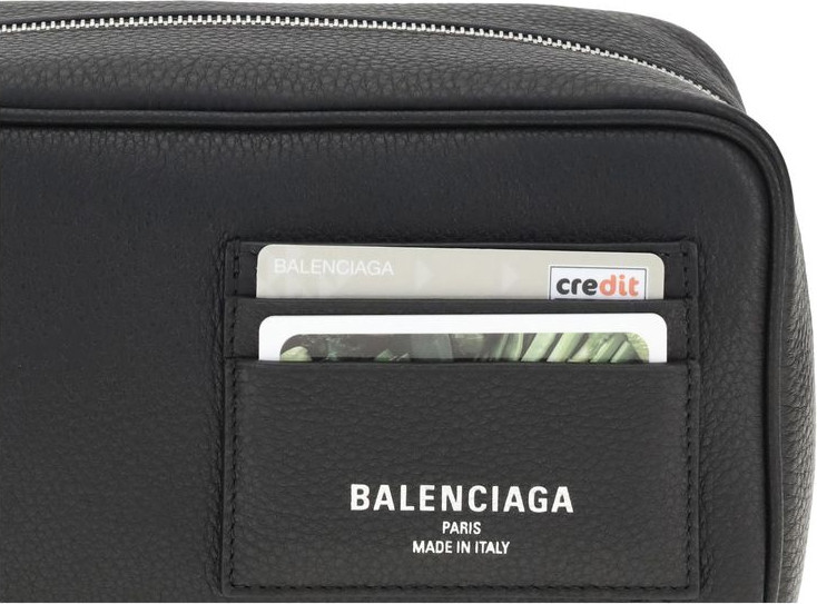 Бьюти-кейс Balenciaga