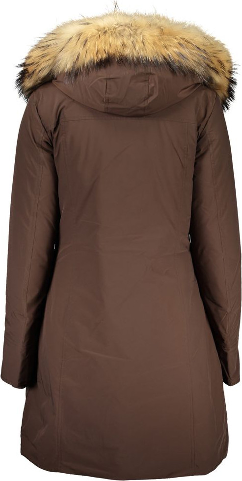 Куртки и пальто Woolrich
