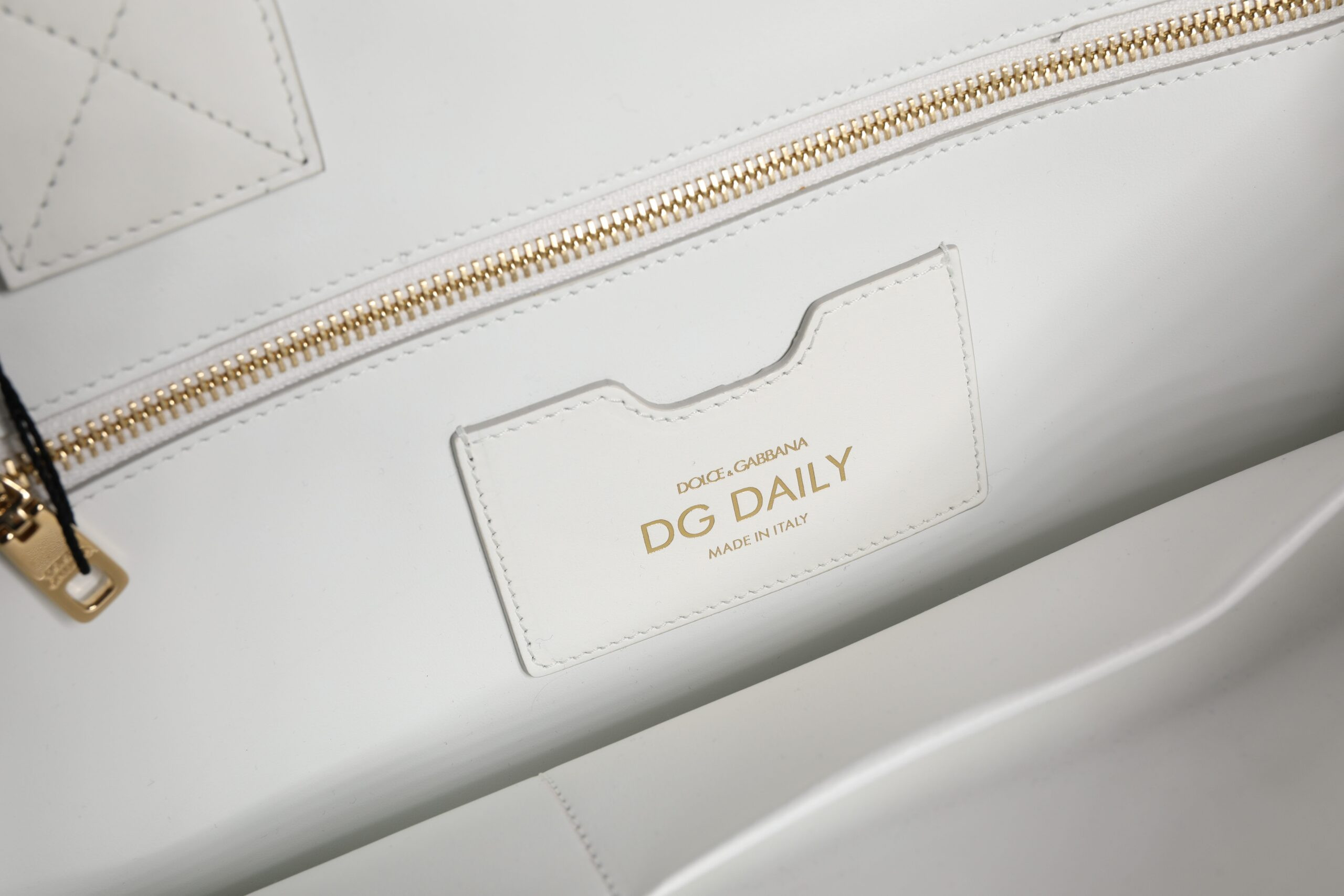 Xarid sumkasi Dolce & Gabbana DG Daily