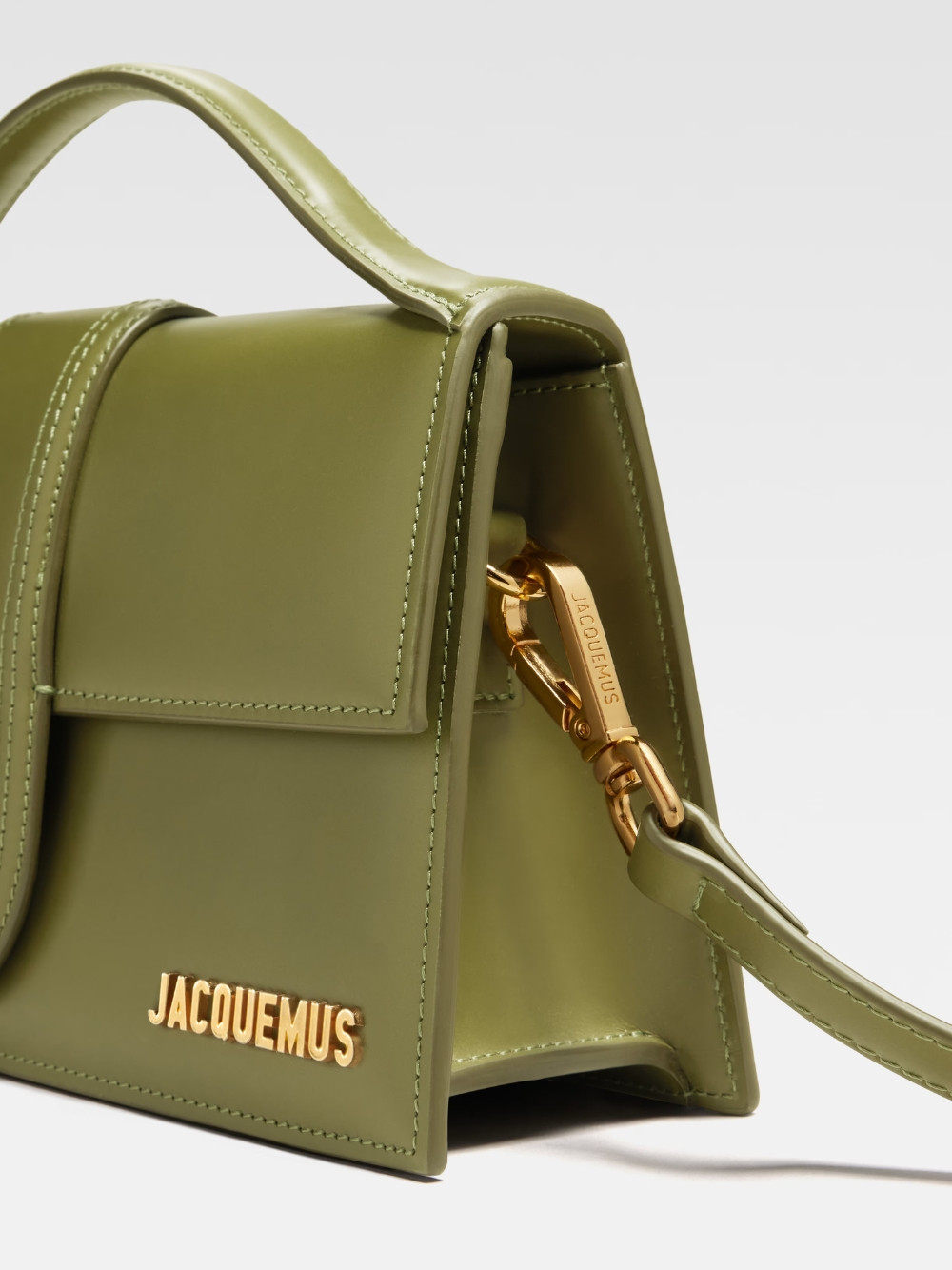 Сумка Jacquemus Le Grand Bambino