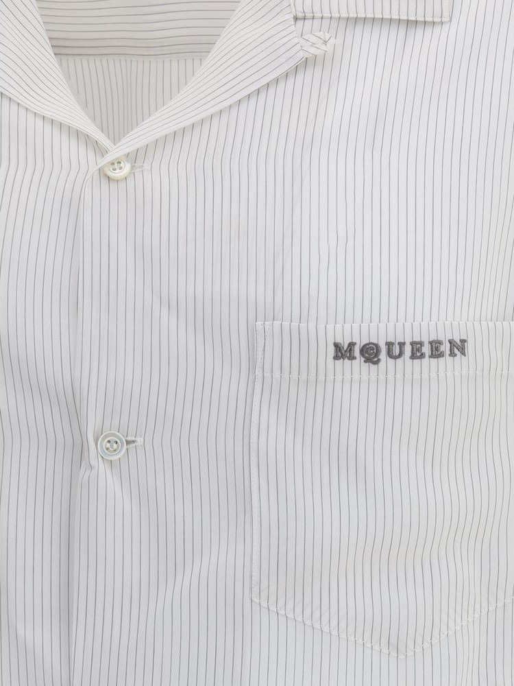 Белая рубашка Alexander McQueen с принтом из вискозы