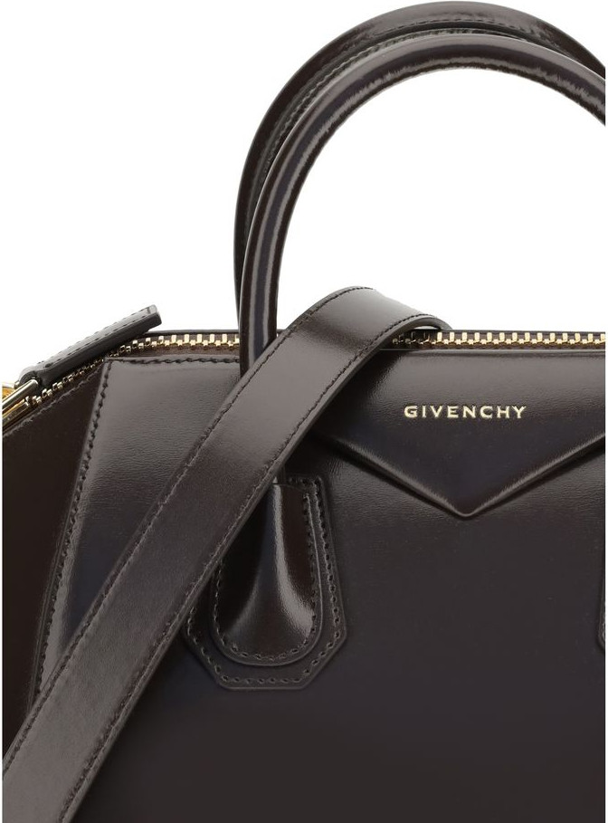 Givenchy Antigona sumkasi