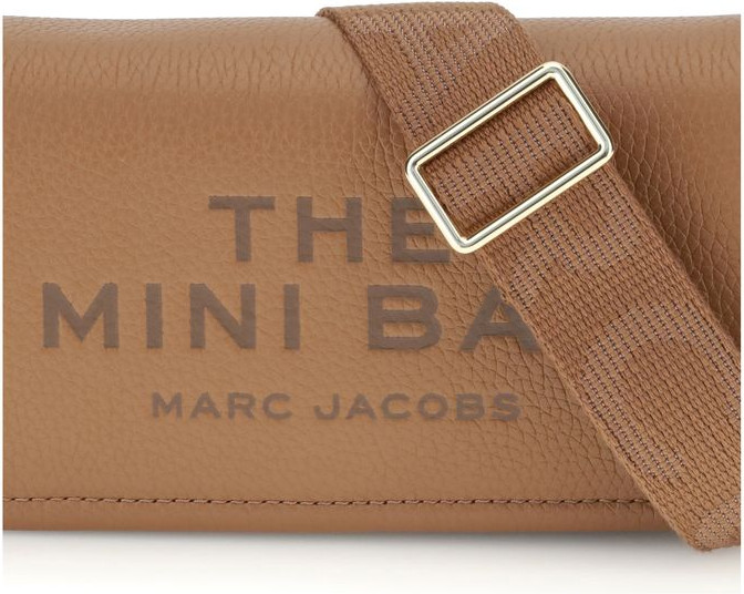 The Marc Jacobs yengil sumkasi
