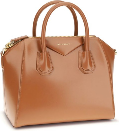 Givenchy Küçük Antigona sumkasi