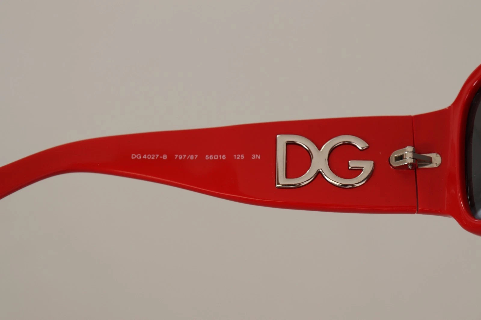 Sunglasses Dolce & Gabbana DG4027