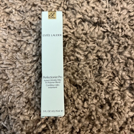 Filler Estee Lauder Perfectionist Pro Instant Wrinkle Filler