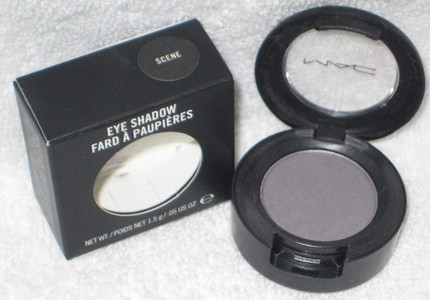 Eye Shadow MAC Cosmetics Scene