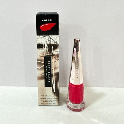 Liquid Lipstick Fenty Beauty by Rihanna