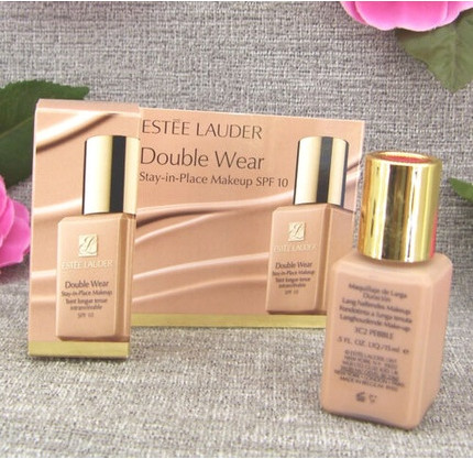 Foundation Estee Lauder Double Wear Stay-in-Place Makeup
