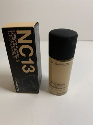 Foundation MAC Cosmetics Studio Fix Fluid Broad Spectrum SPF 15