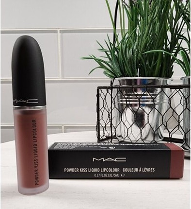 Liquid Lipstick MAC Cosmetics Powder Kiss