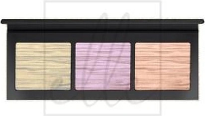 Highlighter MAC Cosmetics Among The Stars