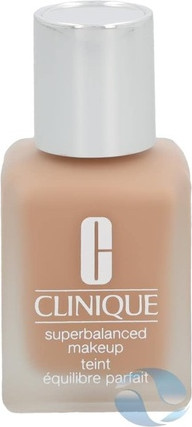 Foundation Clinique Superbalanced Makeup