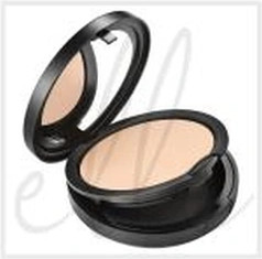 Powder Plus Foundation MAC Cosmetics Studio Fix