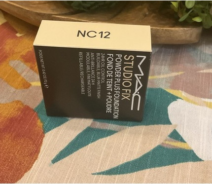 Powder Plus Foundation MAC Cosmetics Studio Fix