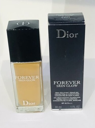 Foundation Christian Dior Forever Skin Glow