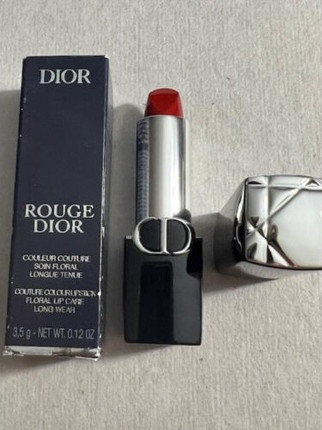 Lipstick Christian Dior Rouge Dior Velvet Color Lipstick Long Wear 849 ROUGE CINEMA Satin