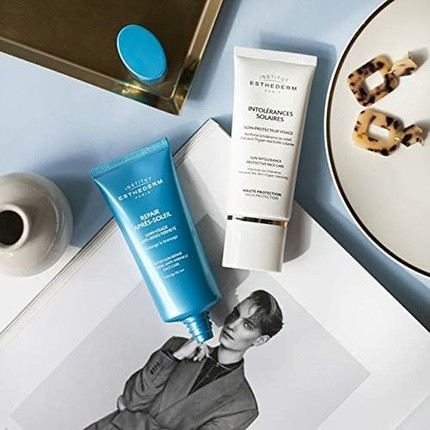 Institut Esthederm yuz uchun quyoshdan himoya qiluvchi vosita