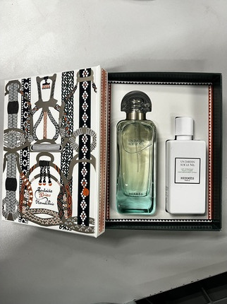 Набор ароматов Hermes Un Jardin Sur Le Nil