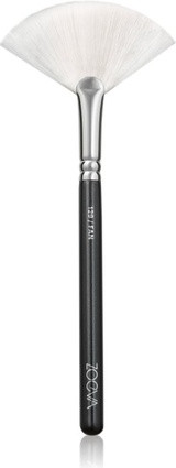 Пушистая кисть для пудры Zoeva Fan Highlighter Brush