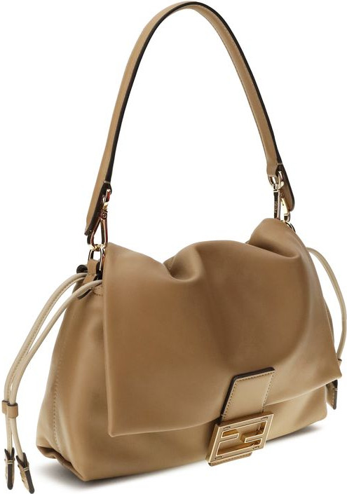 Fendi Mamma Baguette yelkasiga osiladigan sumka
