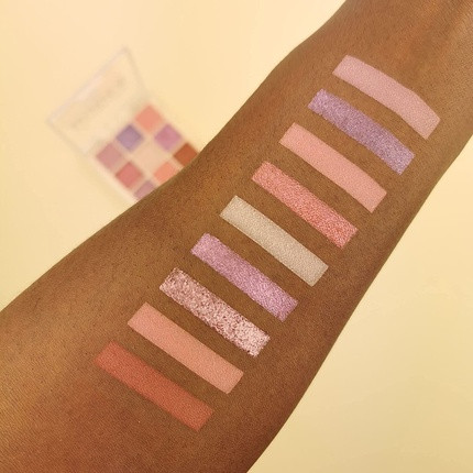 Eyeshadow Palette Makeup Revolution Ultimate Nudes