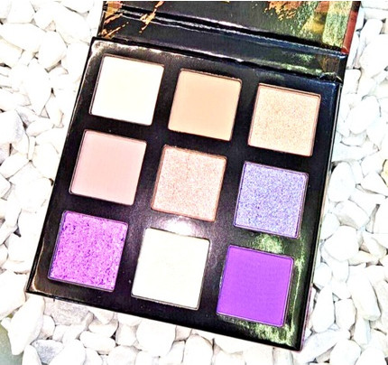 Eyeshadow Palette Avon Ultra High Pigmented Color Lilacs
