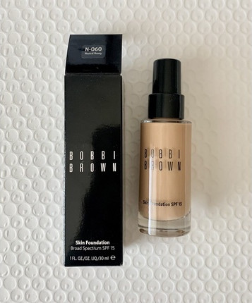 Foundation Bobbi Brown Skin Foundation LSF 15