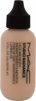 MAC Studio Radiance Foundation