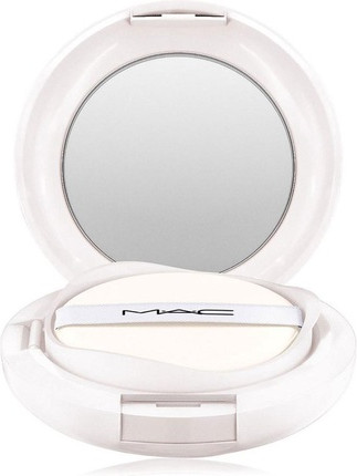 Компактная пудра Lightful C + Coral Grass SPF 50 MAC Cosmetics