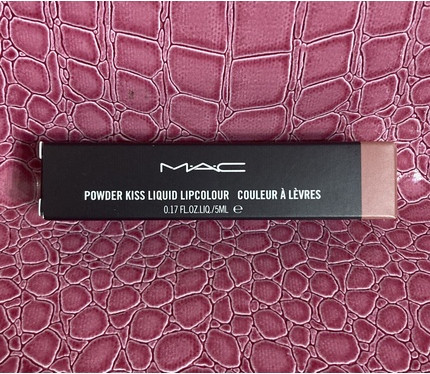 Liquid Lip Color MAC Powder Kiss