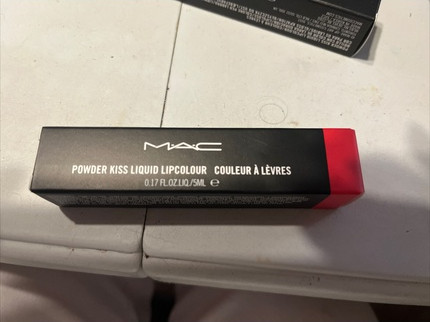 Liquid Lipstick MAC Cosmetics Powder Kiss