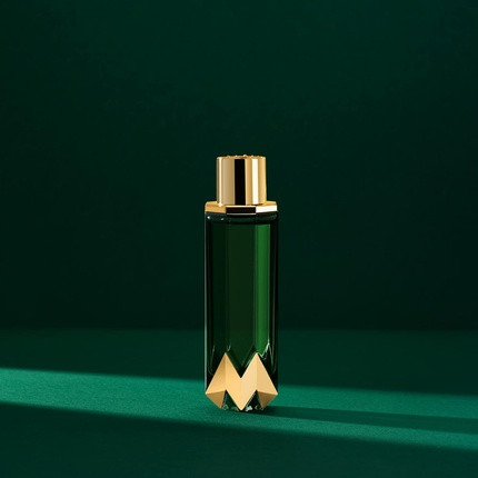 Eau De Parfum Royalty By Maluma Jade From Royalty