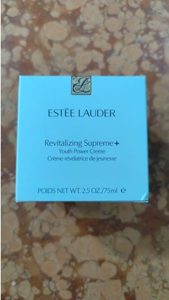 Creme Estee Lauder Revitalizing Supreme + Youth Power