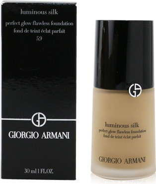 Foundation Giorgio Armani Luminous Silk