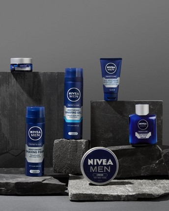 Feuchtigkeitsspendende Tagescreme Nivea Protect & Care