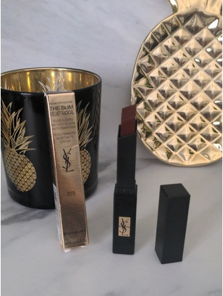 Lipstick Yves Saint Laurent The Slim Velvet Radical Matte Lipstick