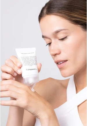 Gel Cream Transparent Labs Niacinamide Glow Cream Gesichts-Highlighter