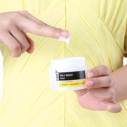 Увлажняющий крем для лица Coxir Vita C Light Cream