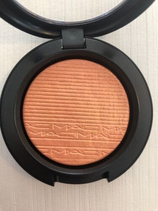 Rouge MAC Cosmetics Extra Dimension Shimmer