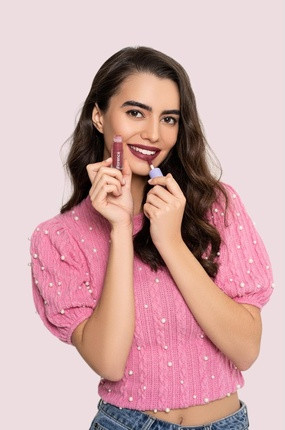 Tinted Lip Balm Florence by Mills Be A VIP Velvet Liquid Lipstick Oh Whale Handheld Mirror